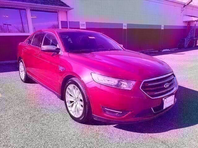 Pre Owned 2013 Ford Taurus Limited Fwd 4dr Car