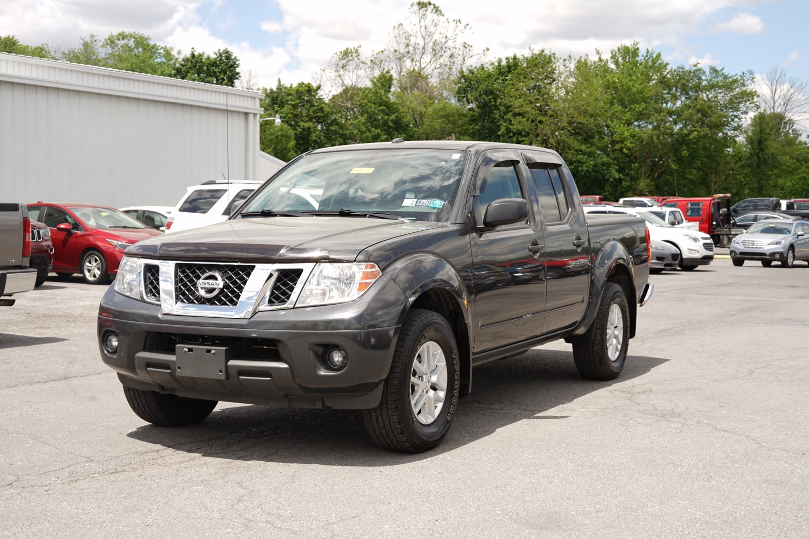 Pre-Owned 2015 Nissan Frontier SV 4WD